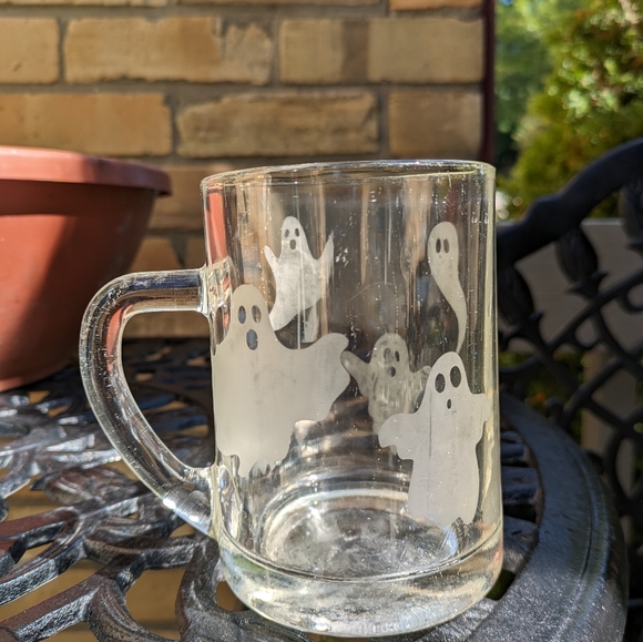 Glass Ghost Mugs - Picture 5 of 8